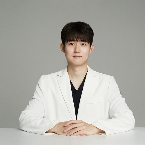 김현우